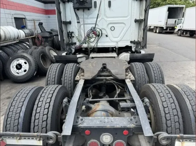 2023 FREIGHTLINER/MERCEDES NEW CASCADIA PX12664a0eb68ad7377bc3b7adb83ed878402a5