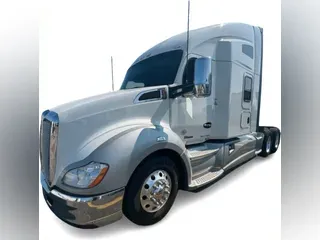 2022 Kenworth T680
