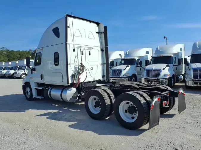 2020 FREIGHTLINER CASCADIA 125