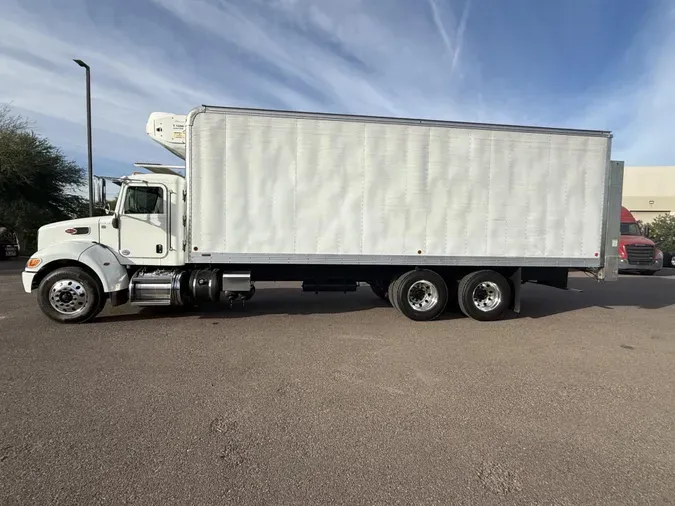2019 Peterbilt 348