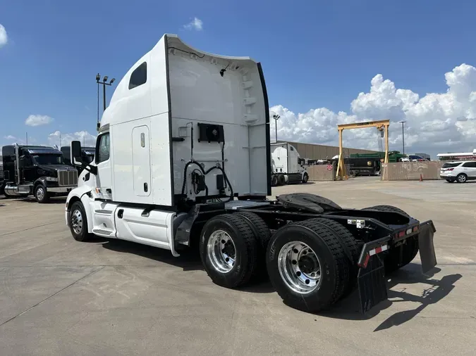 2022 Peterbilt 579