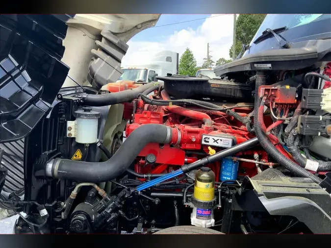 2022 INT LT625 6x4