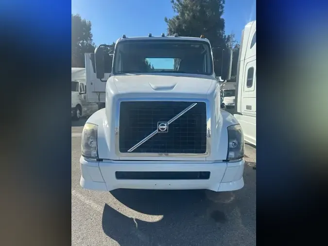 2017 VOLVO VNL64TRACTORa0ffd34d018f9838906a67c198d12bb9