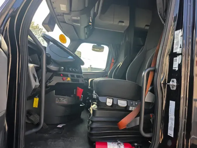 2023 FREIGHTLINER/MERCEDES NEW CASCADIA PX12664a1004e9d1ceb27d03d39a83ddb93536b