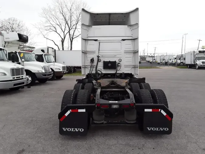 2020 VOLVO VNR64T-640a10153cda210790e60fe17a76bf815e2