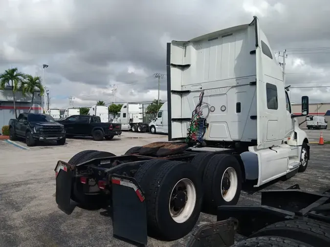 2020 NAVISTAR INTERNATIONAL LT625 SLPR CAB