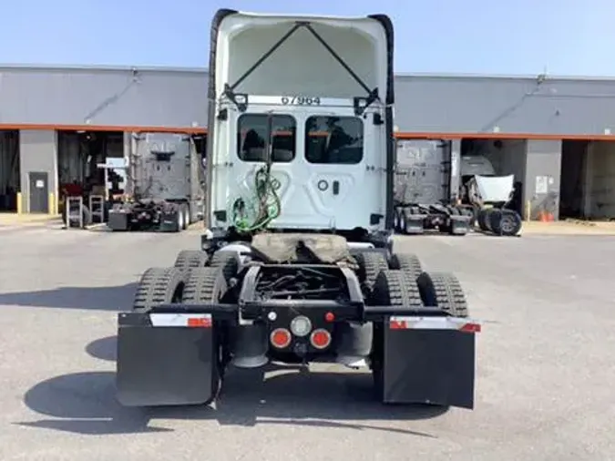 2019 Freightliner Cascadia