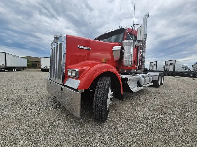 2018 KENWORTH W900