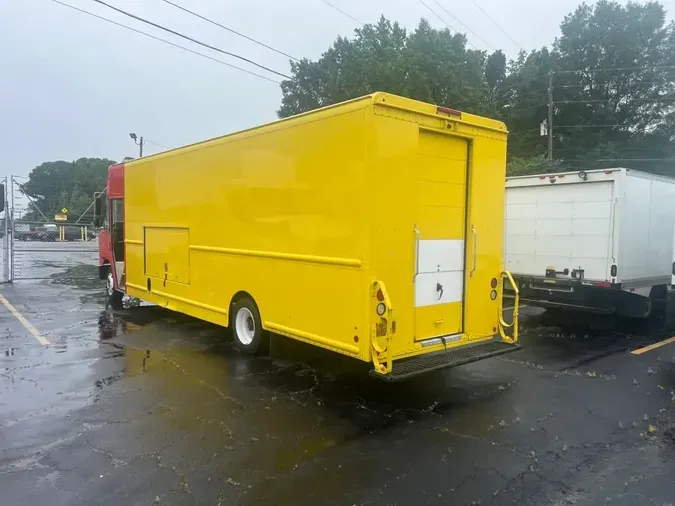 2017 FRTLR CUSTOM CHASSIS CORP MT55
