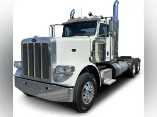 2021 Peterbilt 389