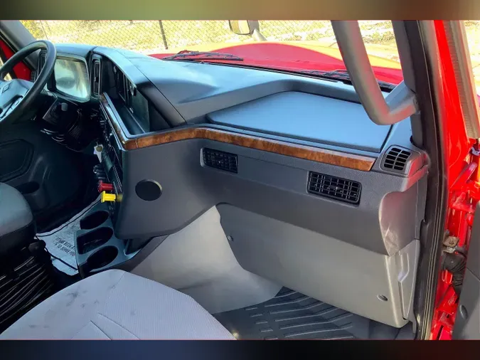 2021 INT LT625 6x4