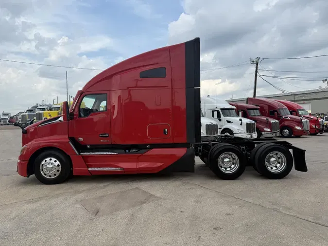 2024 Kenworth T680