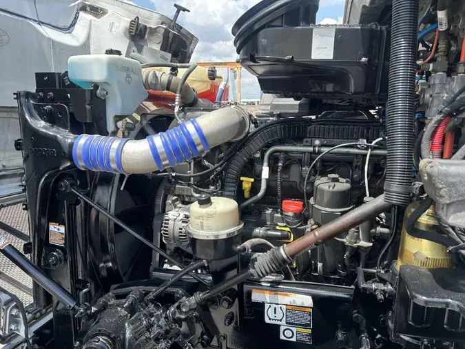 2021 Peterbilt 567