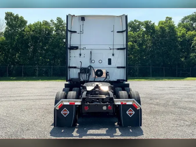 2021 INT LT625 6x4