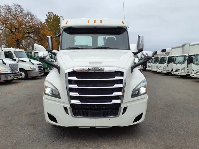 2020 FREIGHTLINER/MERCEDES NEW CASCADIA PX12664