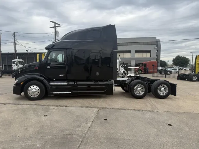 2022 Peterbilt 579