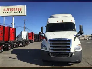 2020 FREIGHTLINER CA116