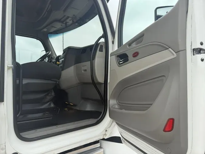 2020 Peterbilt 579