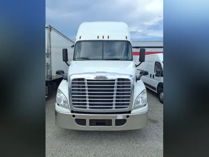 2019 FREIGHTLINER CASCADIA 125