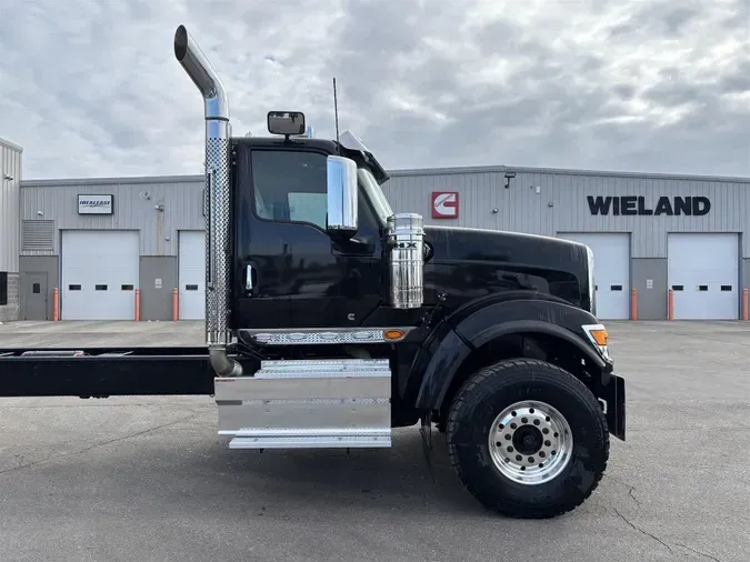 2026 International HX520a12e0b78f84026479151a2156f2e4f79