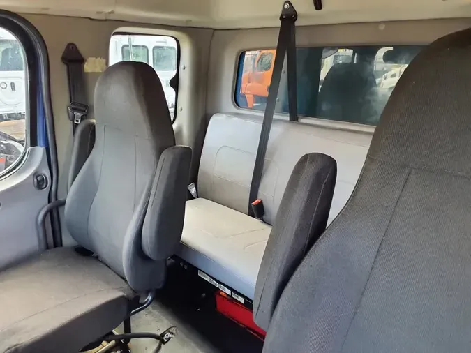 2014 FREIGHTLINER/MERCEDES M2 106