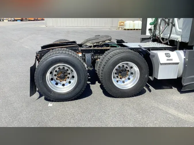 2021 Freightliner Cascadia 126