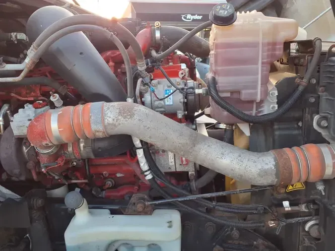 2019 NAVISTAR INTERNATIONAL LT625 DAYCAB T/A