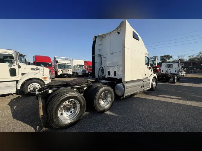 2021 Peterbilt 579a13068b34c237685917ce23e16789012