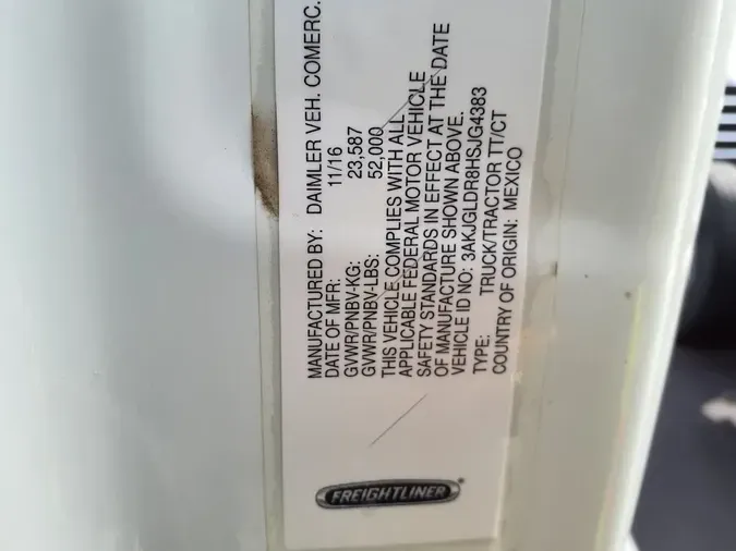 2017 FREIGHTLINER/MERCEDES CASCADIA 125