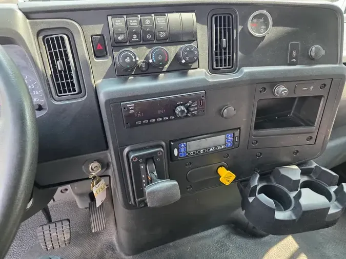 2020 NAVISTAR INTERNATIONAL MV607 (4X2)