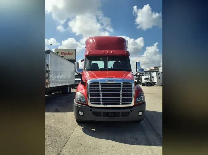 2020 FREIGHTLINER/MERCEDES CASCADIA 125a134bf9c4ff653277d66d979fc3e9d4a