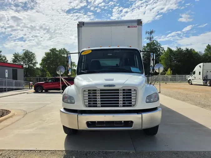 2021 FREIGHTLINER/MERCEDES M2 106