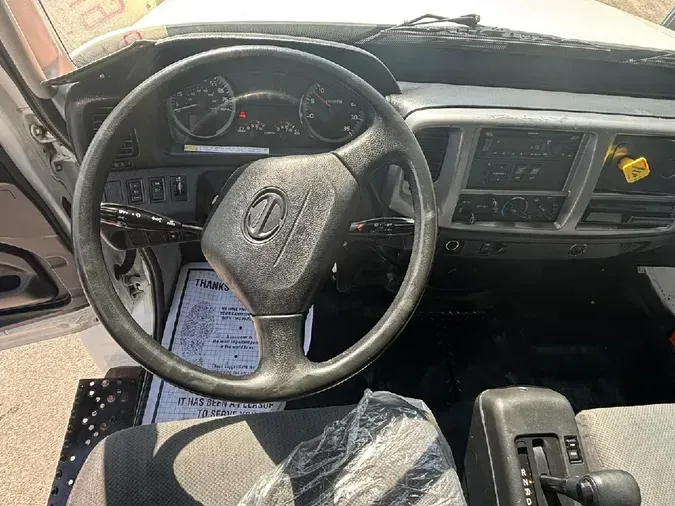2020 HINO 268A
