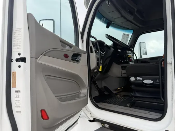 2021 Peterbilt 579a138e7b9f7590acef47a0853fa4972e5