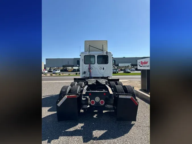 2019 FREIGHTLINER/MERCEDES CASCADIA 125