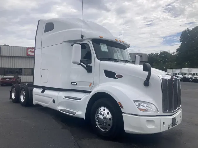 2022 Peterbilt 579