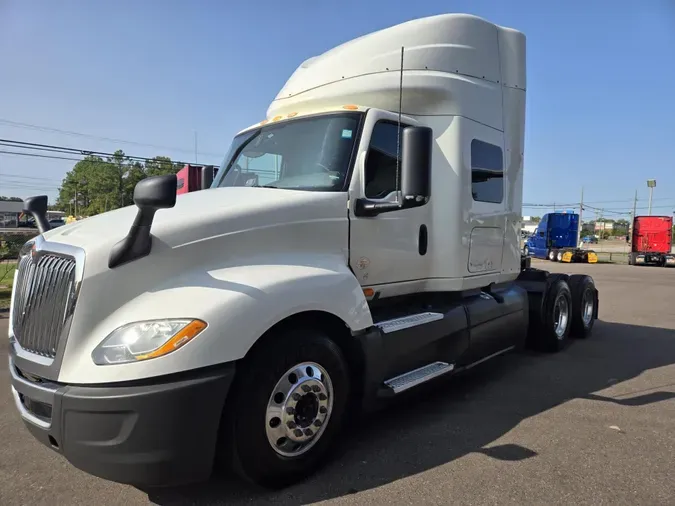 2019 International LT625