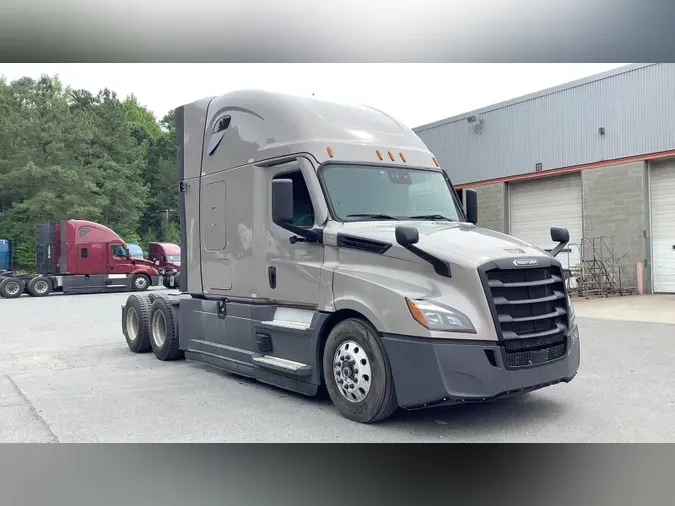 2021 Freightliner Cascadiaa142390dabc1217e30aa29b95a774cf4