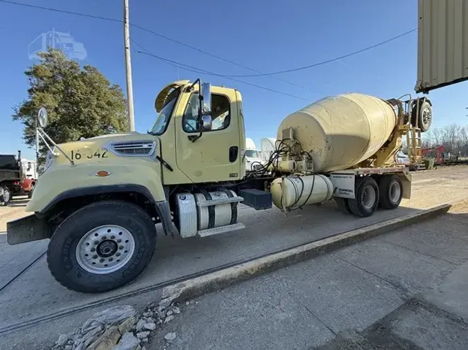 2016 FREIGHTLINER 114SD