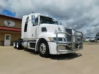 2019 Western Star 5700 XE Set Back Axle w/Sleepe