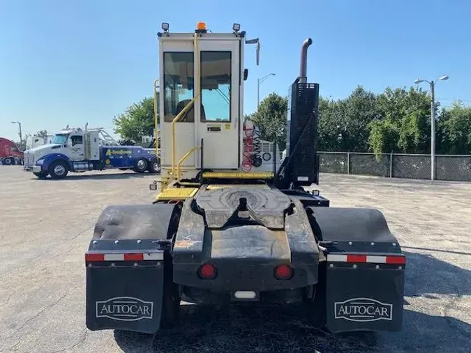 2021 AutoCar ACTT42