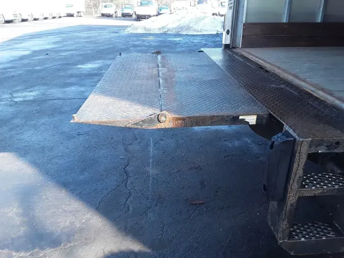 2018 ISUZU NPR HDa149e57325c4ac8f34b2b03d1678ed5b