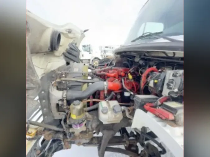 2019 FREIGHTLINER/MERCEDES M2 106