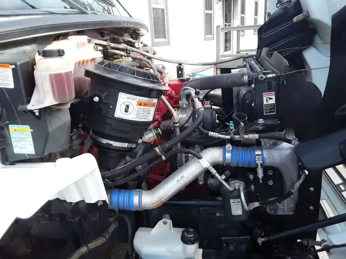 2018 FREIGHTLINER/MERCEDES M2 106