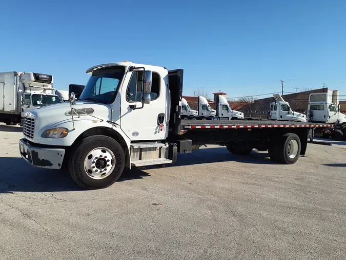 2017 FREIGHTLINER/MERCEDES M2 106a1587585dadeea9601d541e8cf16dc04