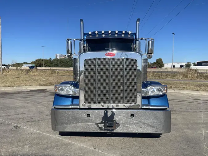 2023 Peterbilt 389a15a8cba6807e36b99ab5da189e583bd