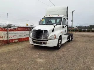 2018 FREIGHTLINER/MERCEDES CASCADIA 125