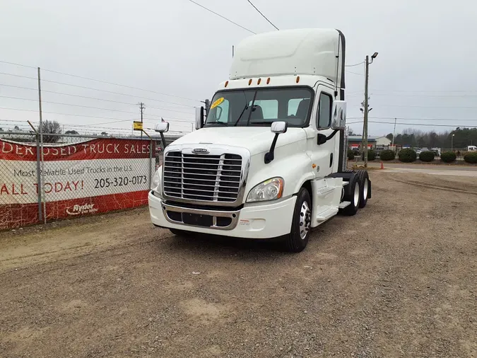 2018 FREIGHTLINER/MERCEDES CASCADIA 125a15acd81b9fd5d34b14a698f16d52131