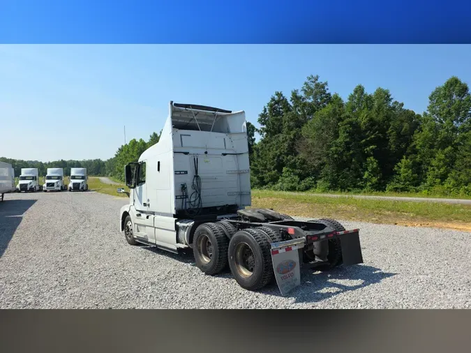 2018 Volvo VNL 740