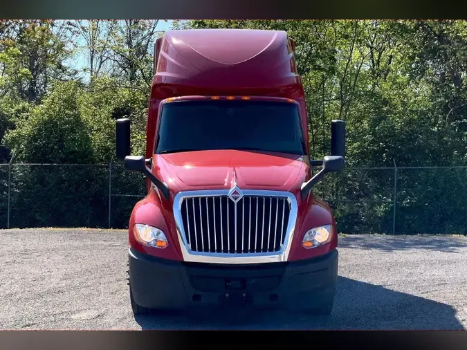 2023 INT LT625 6X4